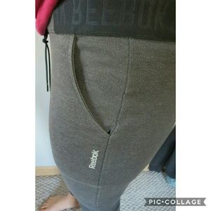 Reebok Joggers size M